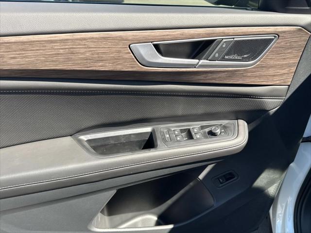 new 2025 Volkswagen Atlas car, priced at $56,500
