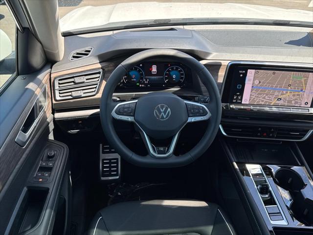 new 2025 Volkswagen Atlas car, priced at $56,500