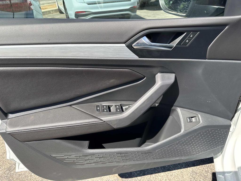 new 2025 Volkswagen Jetta car, priced at $24,998