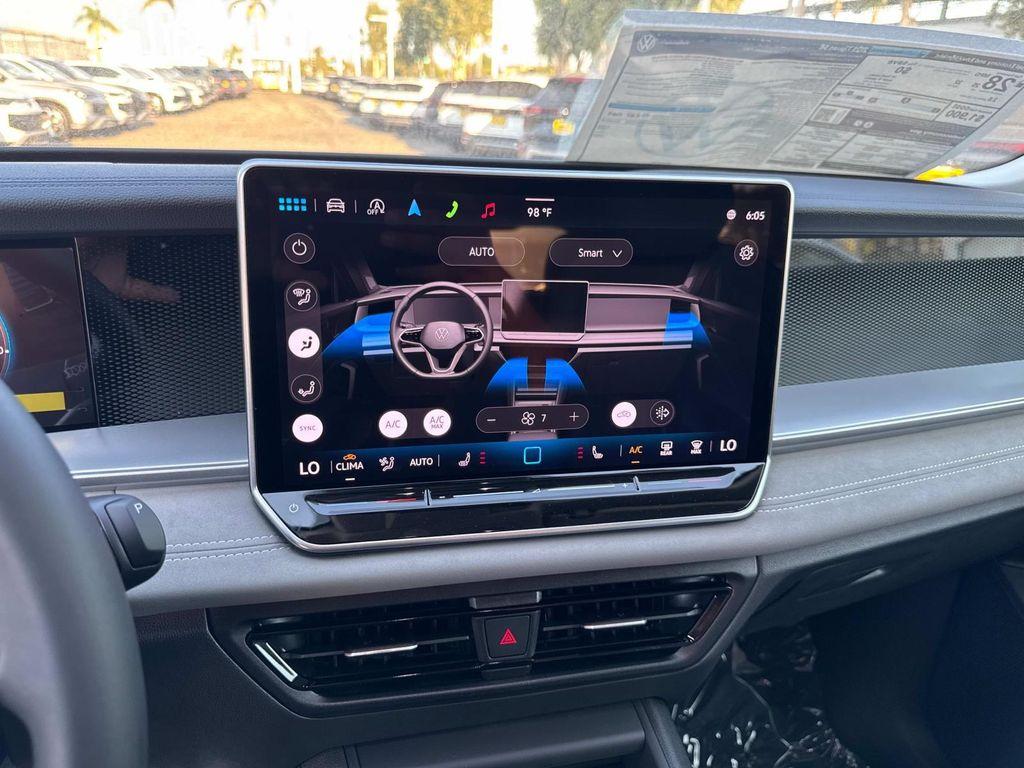 new 2025 Volkswagen Tiguan car, priced at $35,171