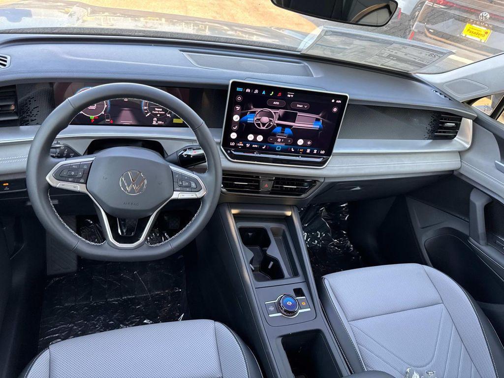 new 2025 Volkswagen Tiguan car, priced at $35,171