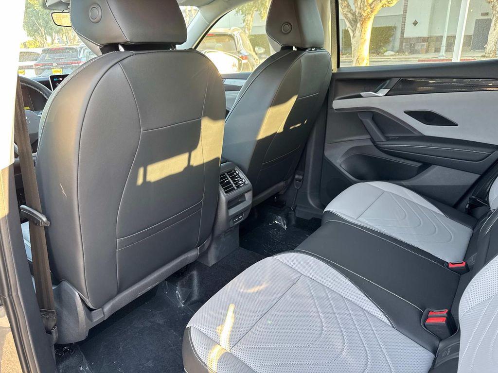 new 2025 Volkswagen Tiguan car, priced at $35,171