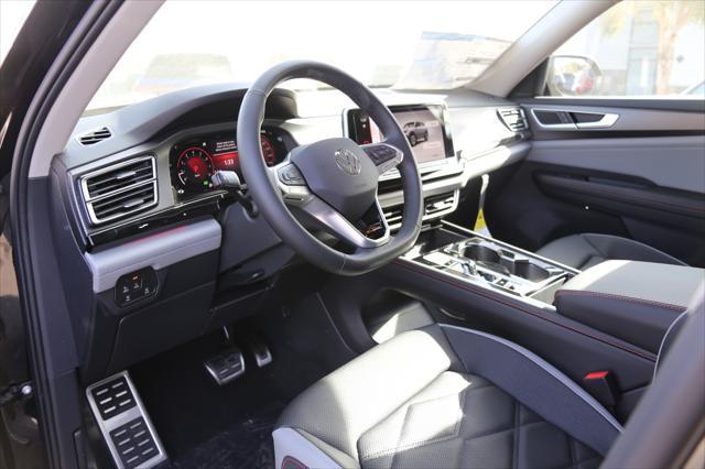 new 2025 Volkswagen Atlas car