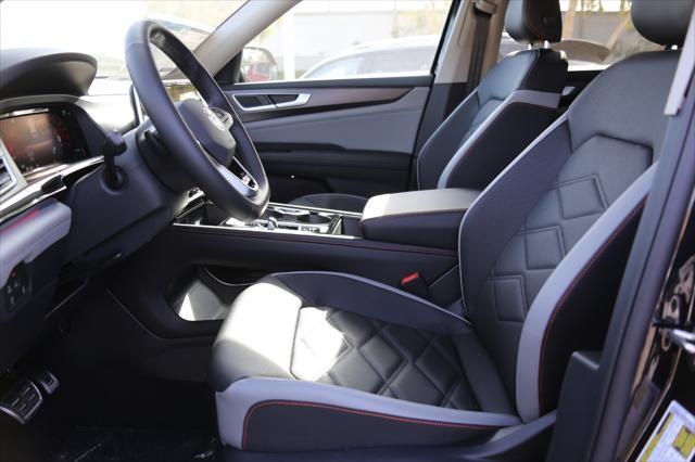 new 2025 Volkswagen Atlas car