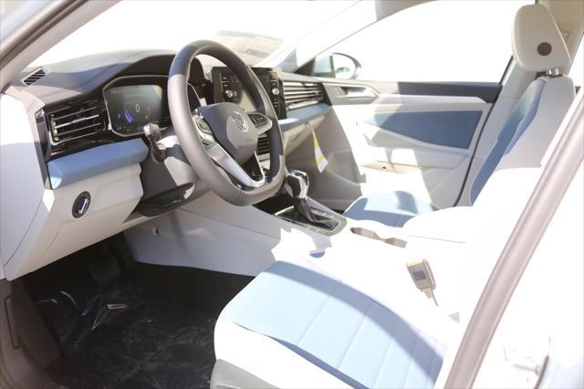 new 2025 Volkswagen Jetta car