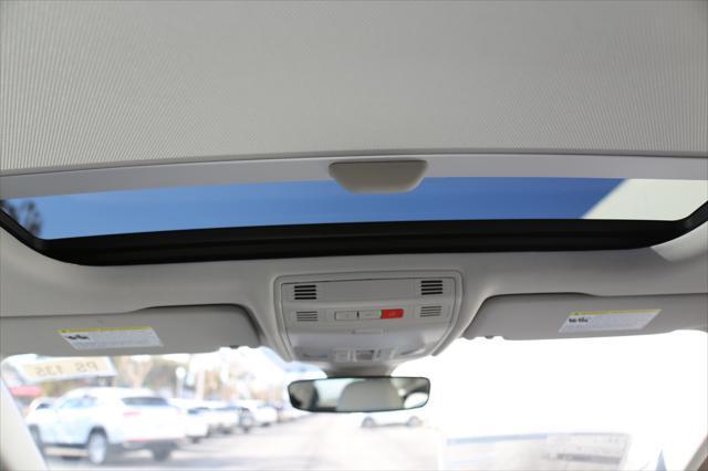 new 2025 Volkswagen Jetta car