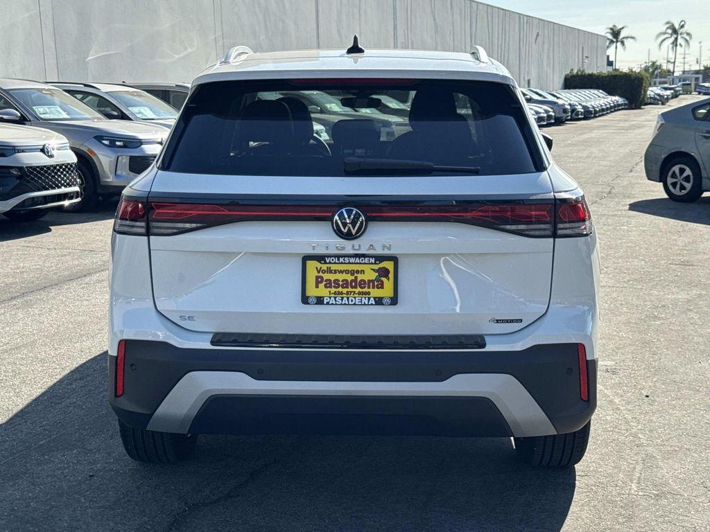 new 2025 Volkswagen Tiguan car, priced at $37,953