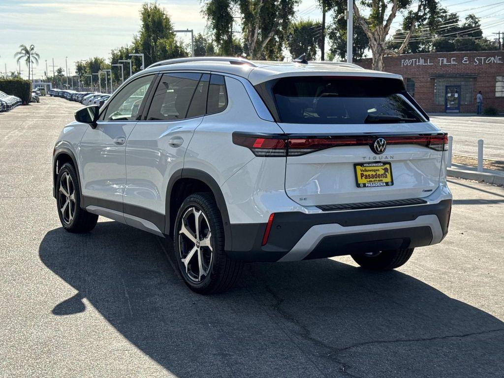 new 2025 Volkswagen Tiguan car, priced at $37,953