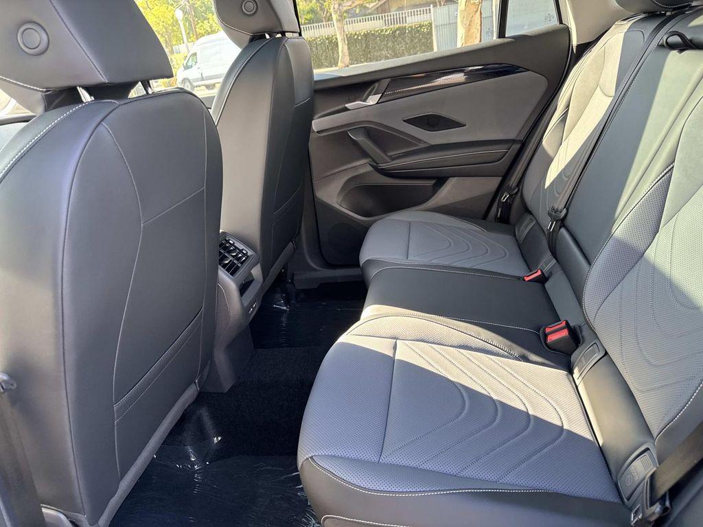 new 2025 Volkswagen Tiguan car, priced at $37,953