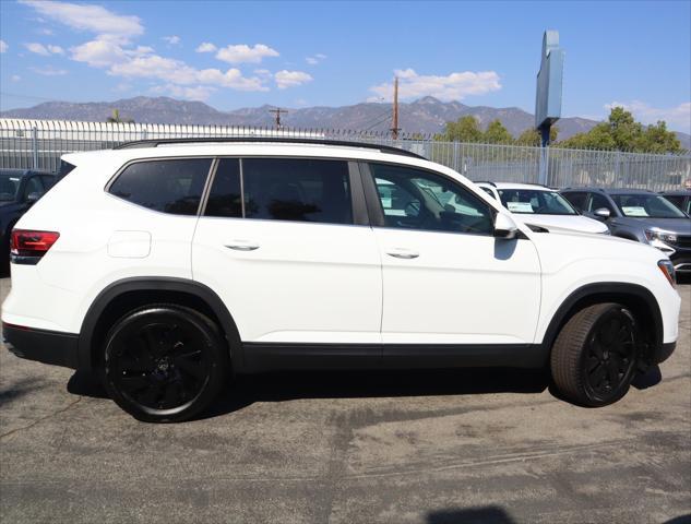 new 2024 Volkswagen Atlas car, priced at $42,500