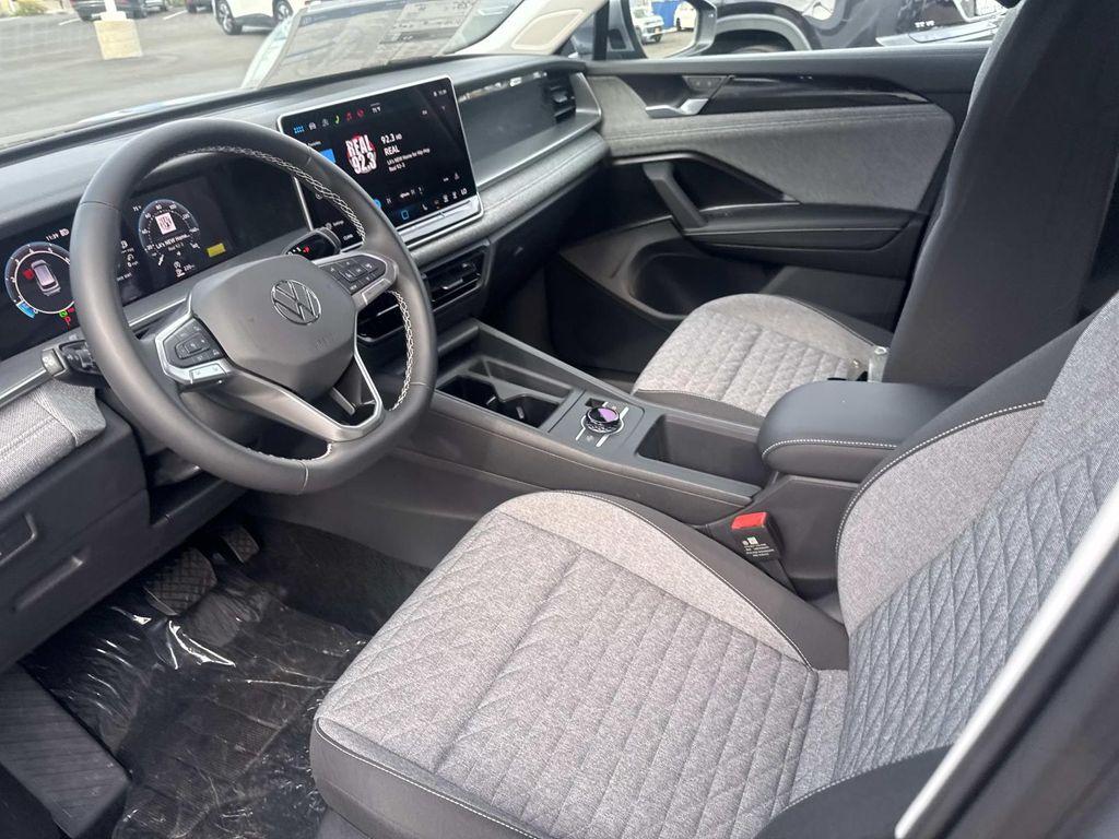 new 2026 Volkswagen Tiguan car, priced at $33,293