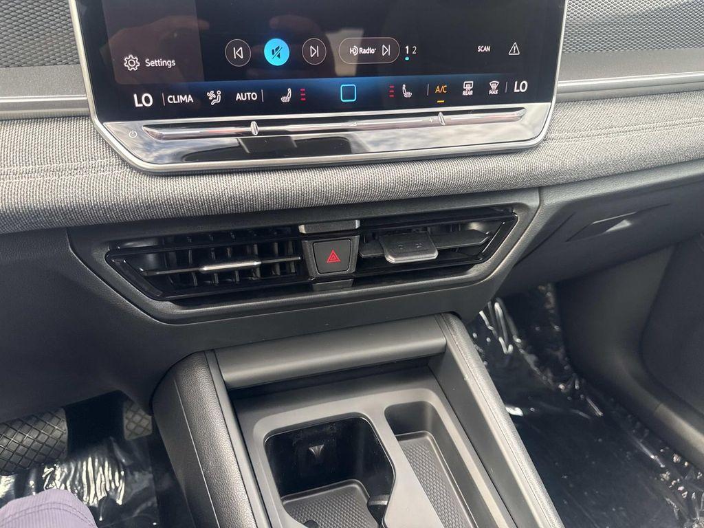 new 2026 Volkswagen Tiguan car, priced at $33,293