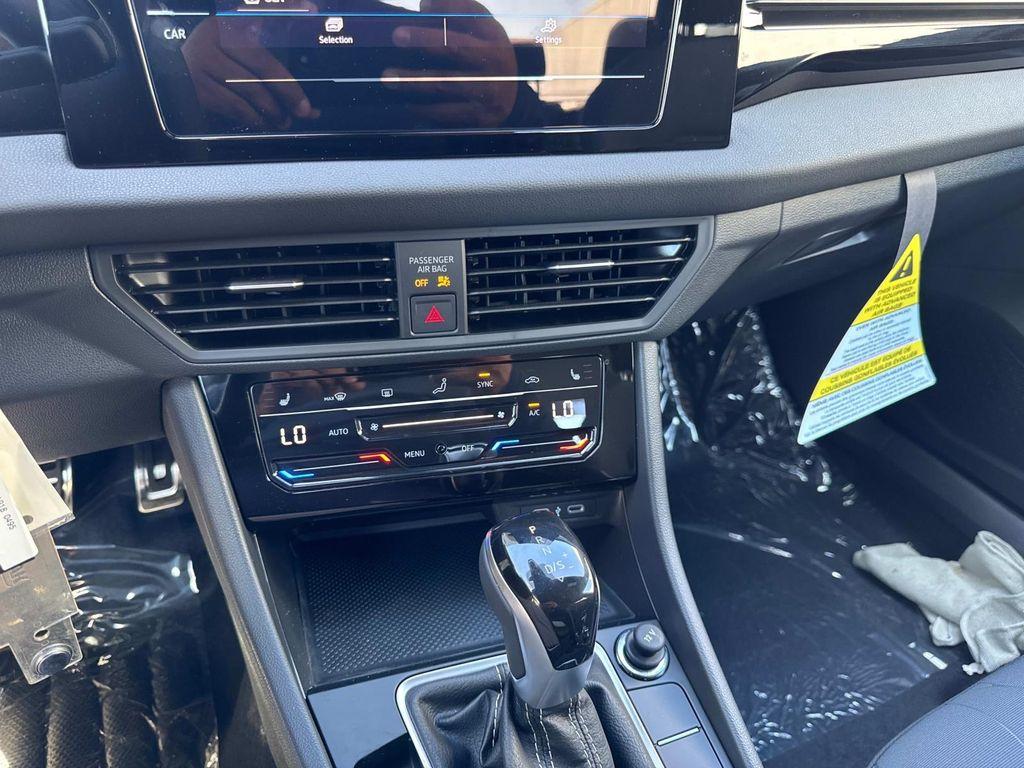 new 2025 Volkswagen Jetta car, priced at $25,500
