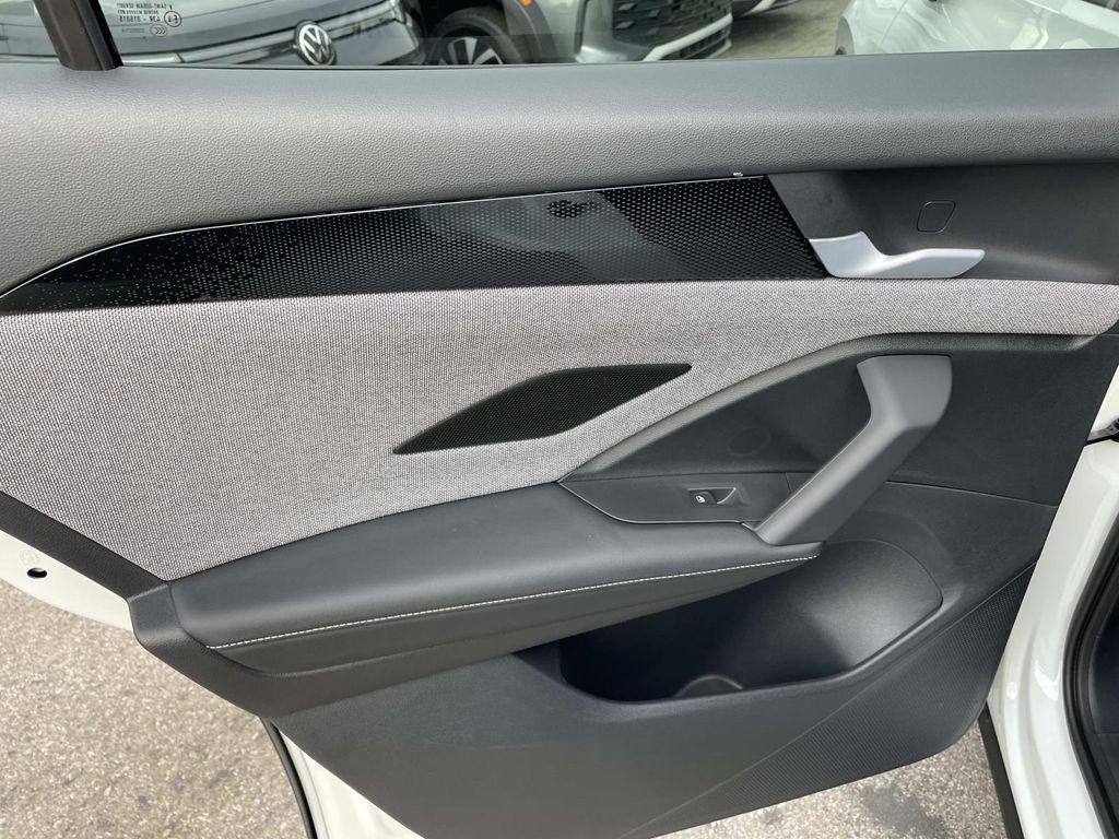 new 2025 Volkswagen Tiguan car, priced at $32,465