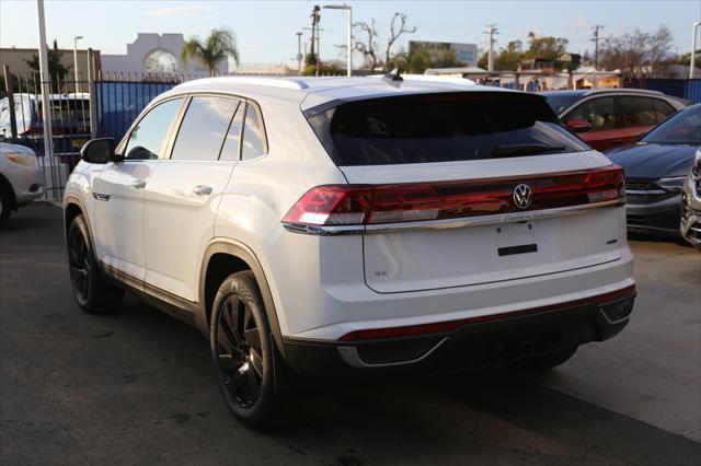 new 2025 Volkswagen Atlas Cross Sport car