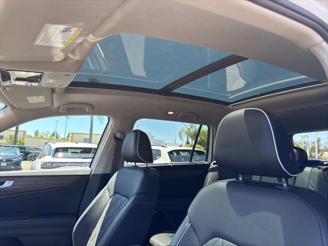 used 2024 Volkswagen Atlas car, priced at $45,500