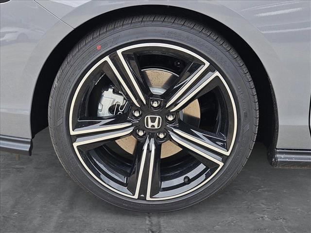 new 2025 Honda Accord Hybrid car, priced at $33,755