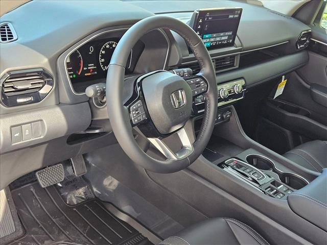 new 2025 Honda Pilot car, priced at $42,825