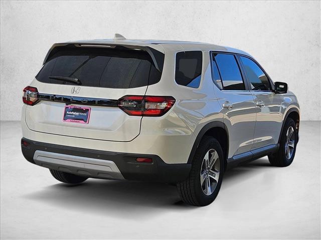 new 2025 Honda Pilot car, priced at $42,825