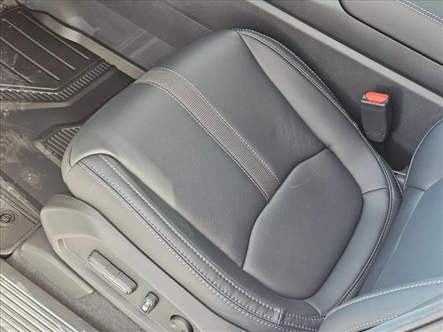 new 2025 Honda Pilot car, priced at $42,825