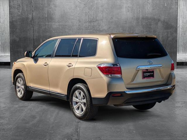 used 2013 Toyota Highlander car, priced at $12,609