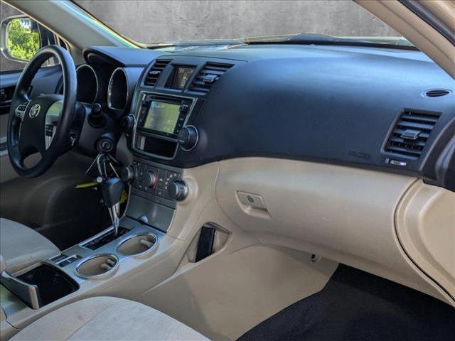 used 2013 Toyota Highlander car, priced at $12,609