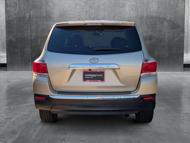 used 2013 Toyota Highlander car, priced at $12,609