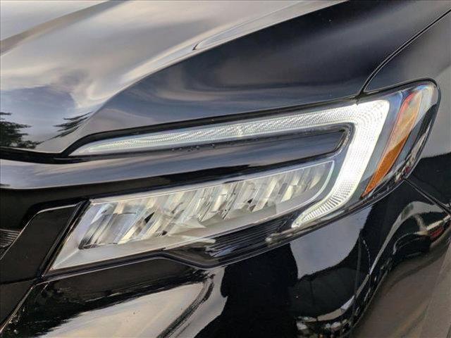used 2022 Honda Pilot car, priced at $39,995