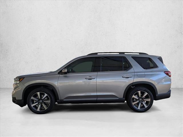 new 2025 Honda Pilot car, priced at $45,438