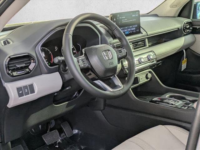 new 2025 Honda Pilot car, priced at $45,438