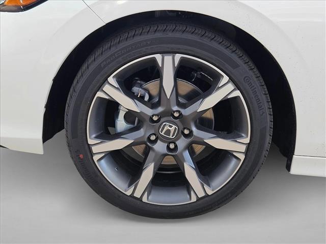 new 2026 Honda Civic Hybrid car, priced at $32,021