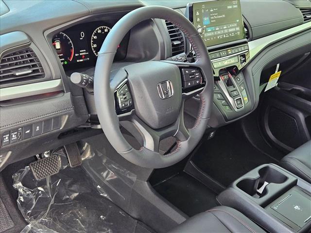 new 2026 Honda Odyssey car, priced at $43,195