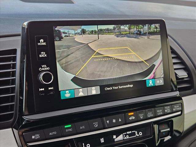 new 2026 Honda Odyssey car, priced at $43,195