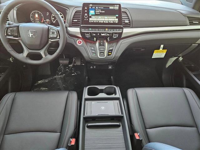 new 2026 Honda Odyssey car, priced at $43,195