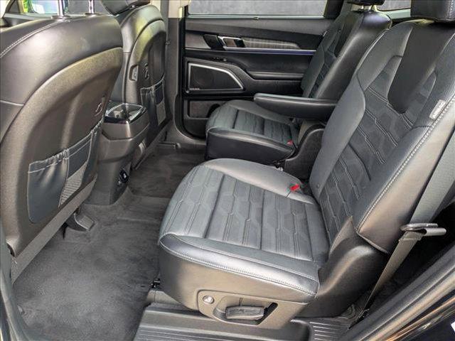 used 2024 Kia Telluride car, priced at $40,978
