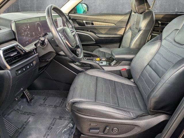 used 2024 Kia Telluride car, priced at $40,978