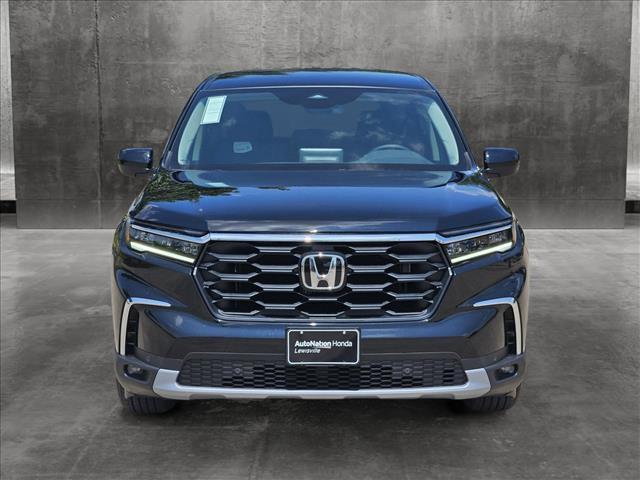 new 2025 Honda Pilot car, priced at $44,908