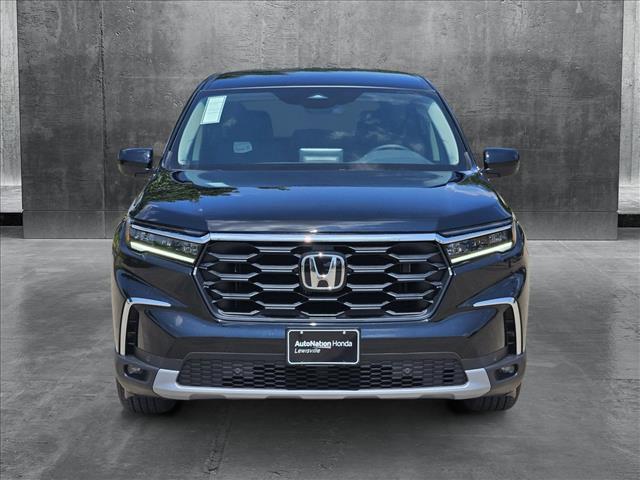 new 2025 Honda Pilot car, priced at $44,658