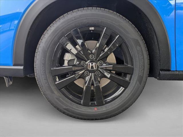 new 2026 Honda HR-V car, priced at $28,668