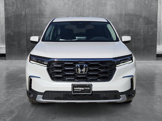 new 2025 Honda Pilot car, priced at $42,975