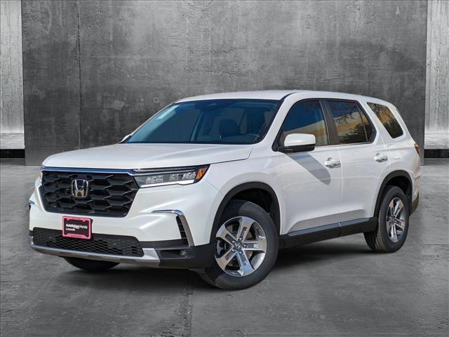 new 2025 Honda Pilot car, priced at $45,366