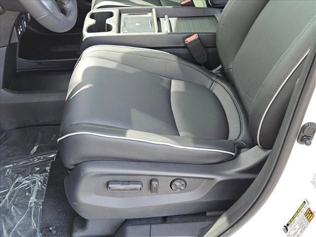 new 2026 Honda Odyssey car, priced at $45,860