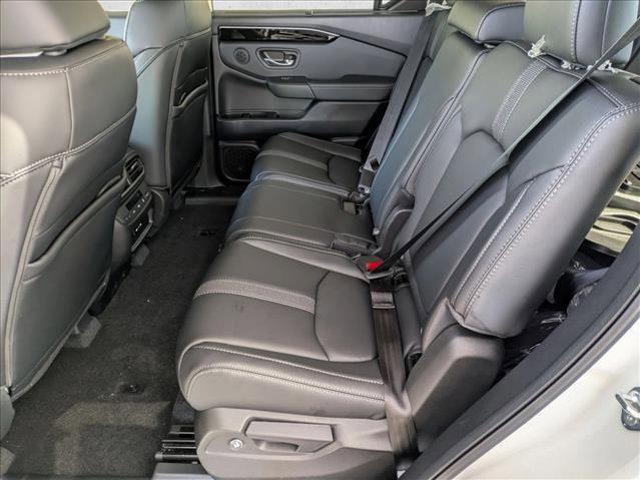 new 2025 Honda Pilot car, priced at $42,825