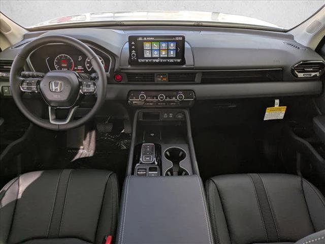 new 2025 Honda Pilot car, priced at $42,825