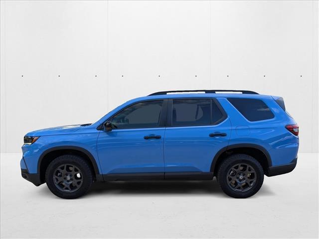 used 2025 Honda Pilot car, priced at $43,495