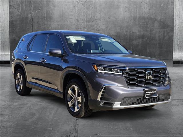 new 2025 Honda Pilot car, priced at $44,518