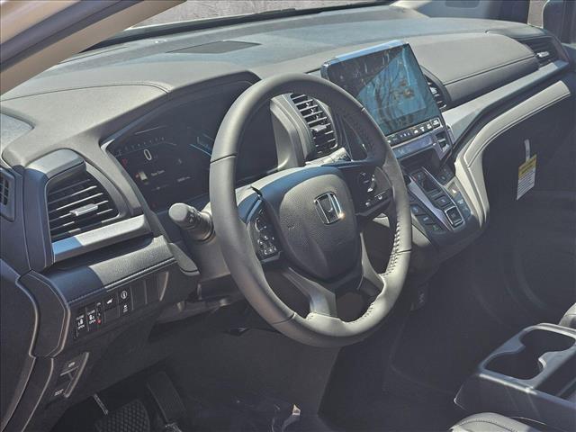 new 2024 Honda Odyssey car, priced at $40,671