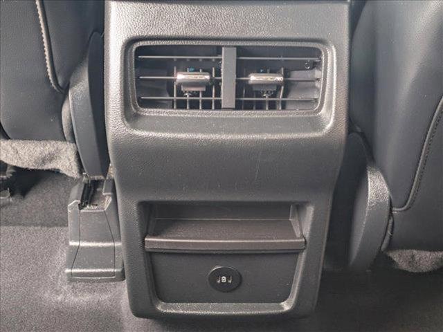 used 2024 Ford Edge car, priced at $25,336