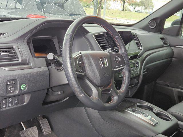 used 2022 Honda Passport car, priced at $33,298