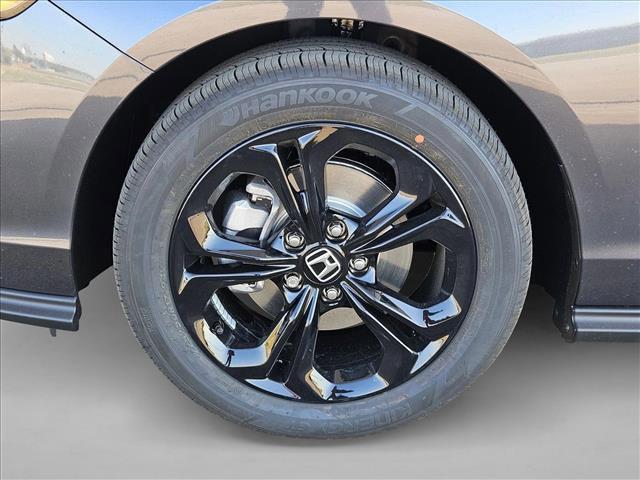 new 2025 Honda Accord car, priced at $30,419